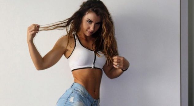 Linda Halimi flet për skenat ‘e nxehta’ në klipin e ri: Sa herë është përsëritur puthja