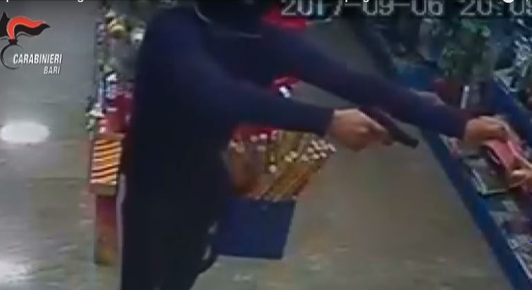 Ishin kthyer në makthin e Italisë, arrestohen dy shqiptarë