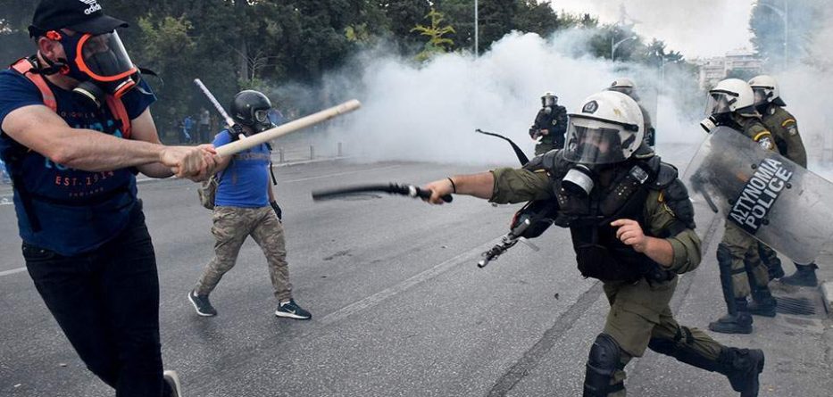 Protesta në Selanik, policia ndalon 8 persona