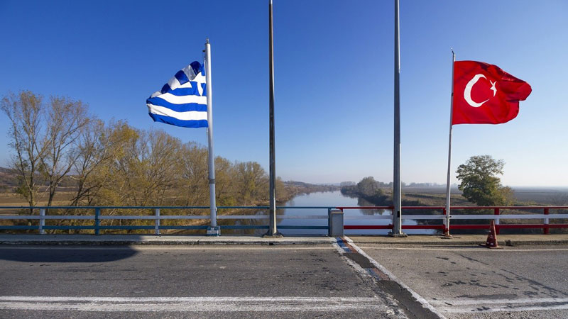 Tension në kufirin mes Greqisë dhe Turqisë