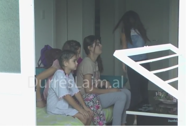 Durrës, fëmijët e familjes Shaholli nisin vitin shkollor, shteti ende inekzistent për ta! (VIDEO)