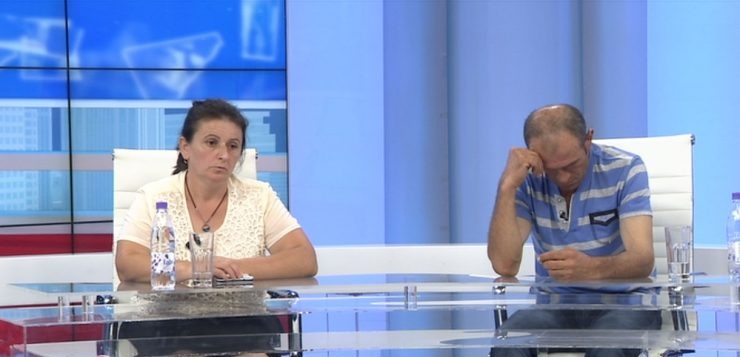 Abuzoi me të miturën, tjetër denoncim live në emision për mësuesin