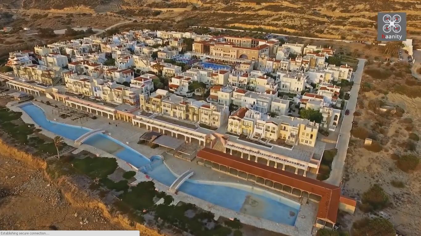 Kompleksi “fantazmë” që u braktis prej plehrave (FOTO)