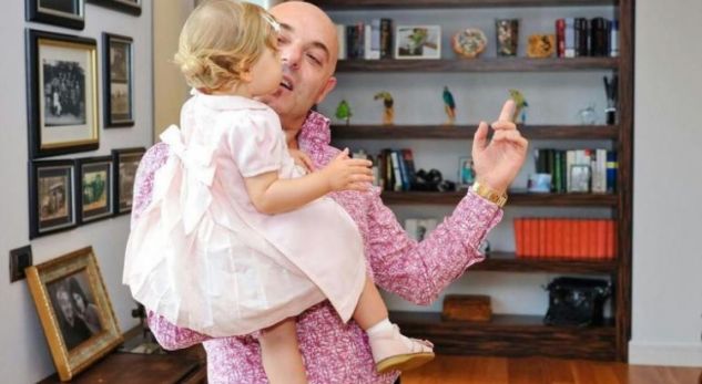 Festë në shtëpinë e Blendi Fevziut (FOTO)