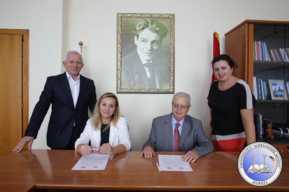 UAMD marrëveshje bashkëpunimi me Institutin Shqiptar të Sociologjisë (FOTO)