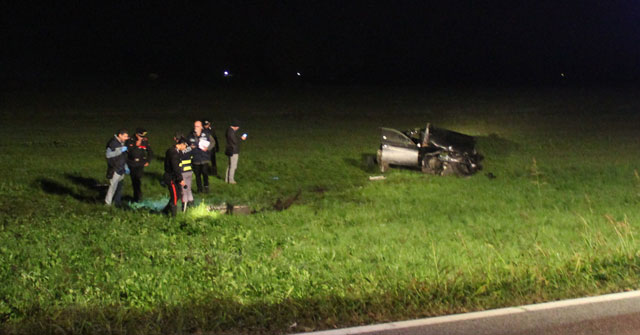 Një shqiptar i vdekur e 2 të plagosur, po arratiseshin nga policia