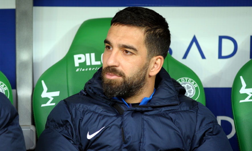 Arda Turan rrezikon 12 vite burg