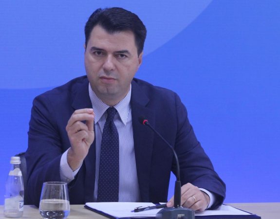Dënimi për Krajën, Basha sulmon Ramën: S’na e mbyll dot gojën