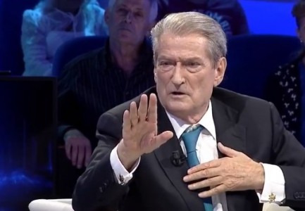 Berisha: Me Edi Ramën nuk ka zgjedhje, ftoj qytetarët të reagojnë