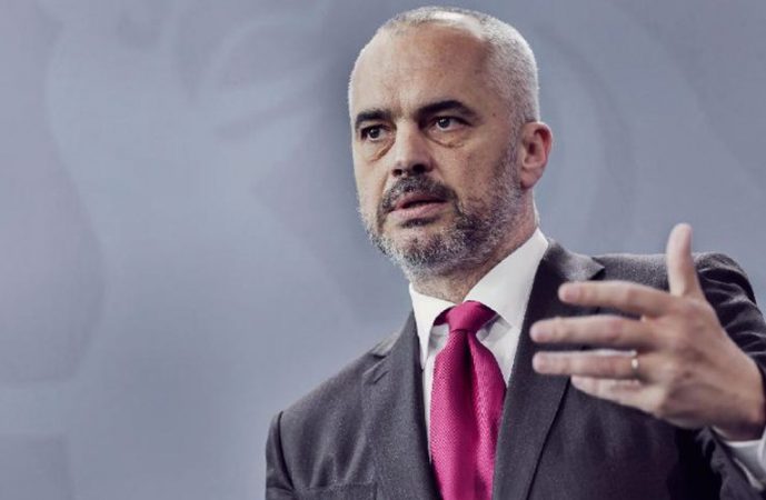 Dorëheqja e Xhafajt, opozita kërkon ‘kokën’ e Ramës