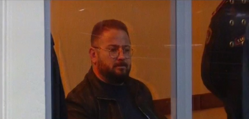 Vrasja në ish-Bllok/ Gjykata e Tiranës cakton masën e sigurisë për Redi Popeskun