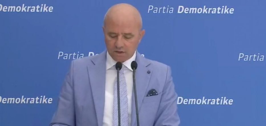 PD: 534 drejtues të Policisë së Shtetit, ish-punonjës të sigurimit