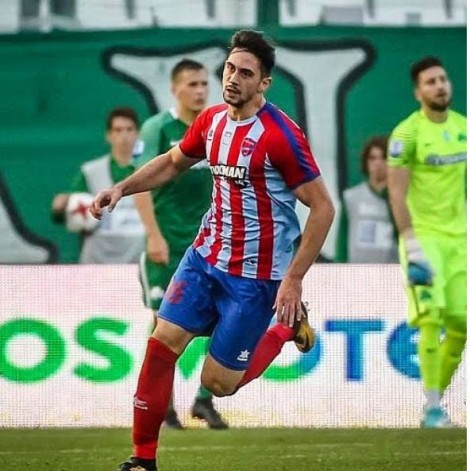 Sulmuesi i Shpresave drejt kampionatit anglez