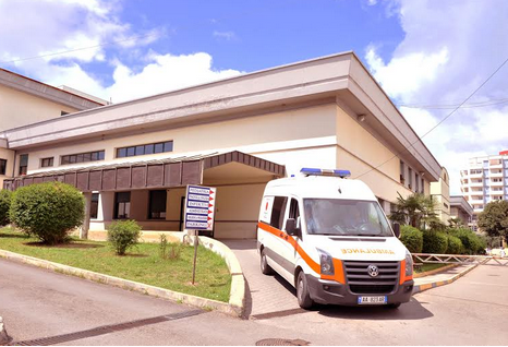 Dy aksidente në Durrës, tre të plagosur, mes tyre të mitur