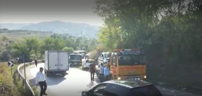 Aksident i rëndë, përplasen disa makina