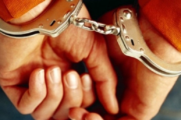 Shkaktoi tragjedinë me 5 të vdekur, arrestohet i dënuari me 10 vite burg (EMRI)