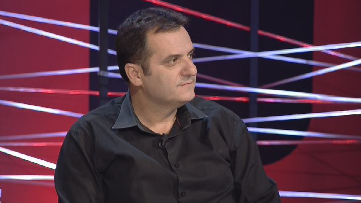 Çollaku: Çfarë na befason sot pas skandalit të Xhisiela Malokut