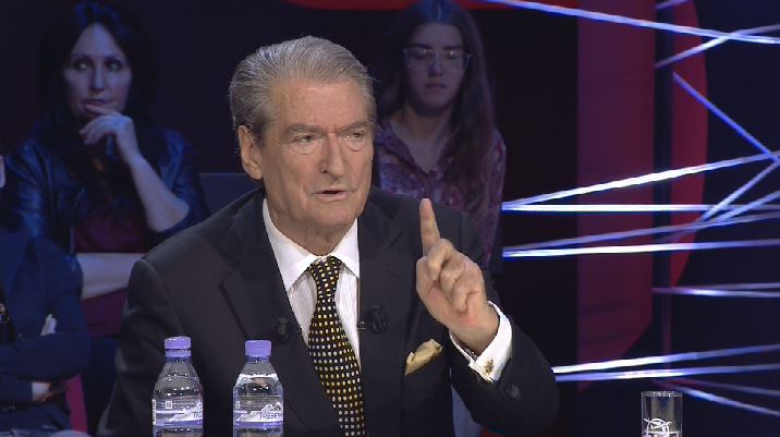 Berisha: Para një jave kanë rrahur Saimir Tahirin