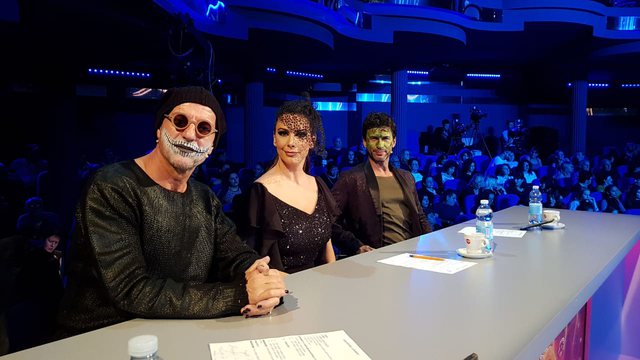 Braktisi panelin e jurisë pas debatit, Robert Alia kërkon falje