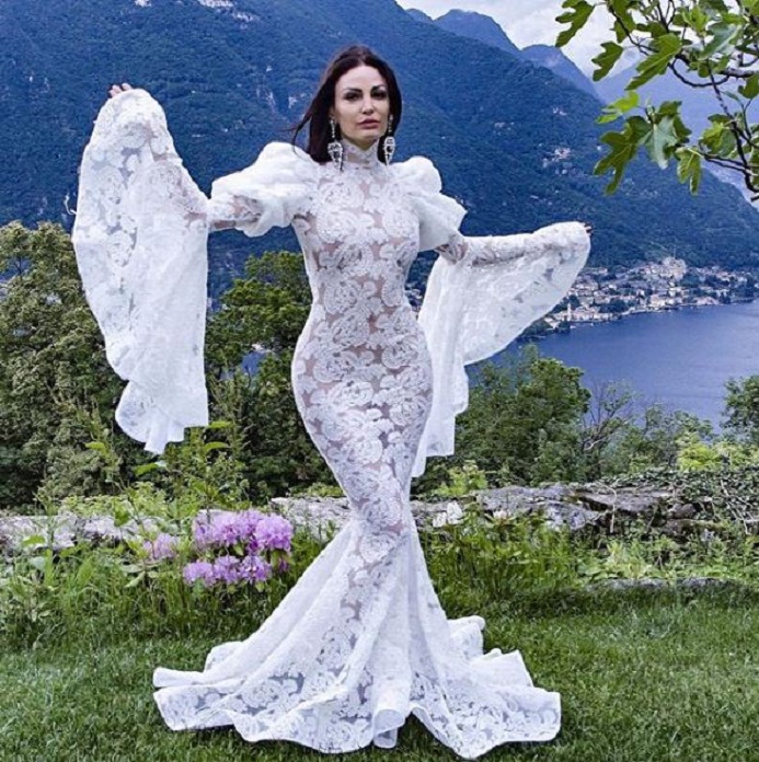 “Hajde për hajër”, Bleona e veshur me vello