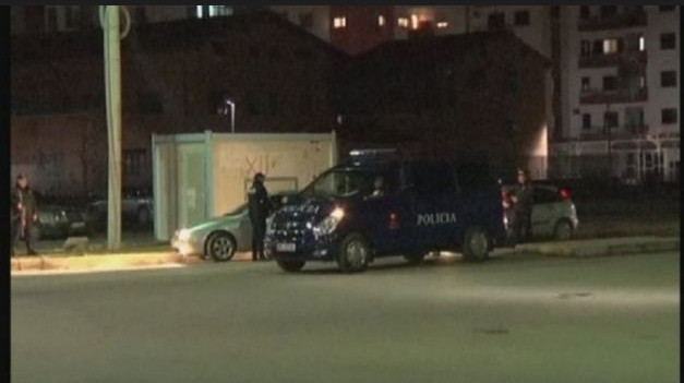 Shpërthim në oborrin e dy banesave në Fushë-Krujë, shoqërohen 9 veta në polici