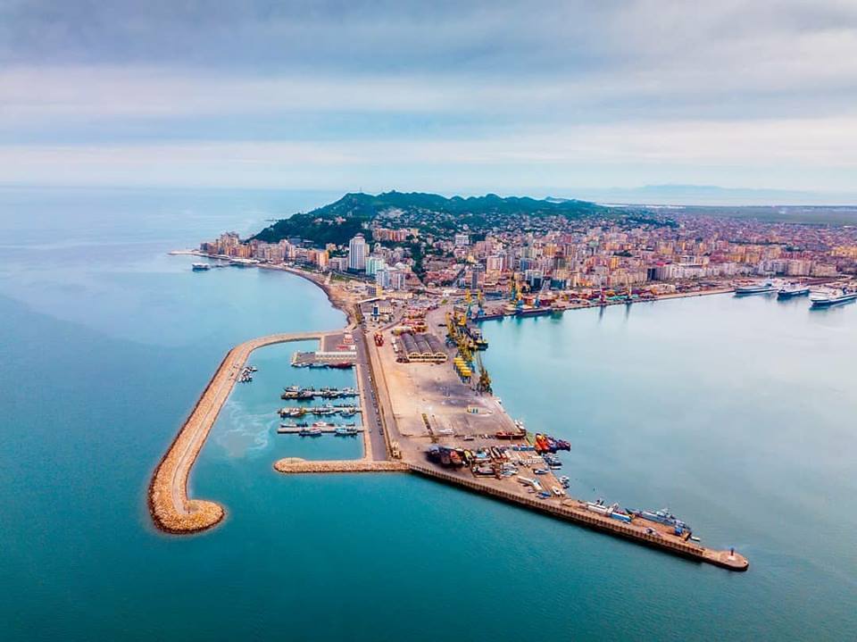 Gazetari që zbuloi Habilajt: Durrësi konsiderohet porta e “ngarkesave” ballkanike
