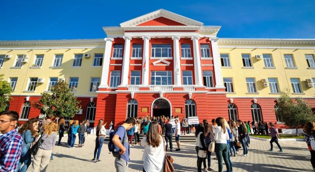 Regjistrohen 17 mijë studentë. Universiteti i Tiranës plotëson 85% të kuotave