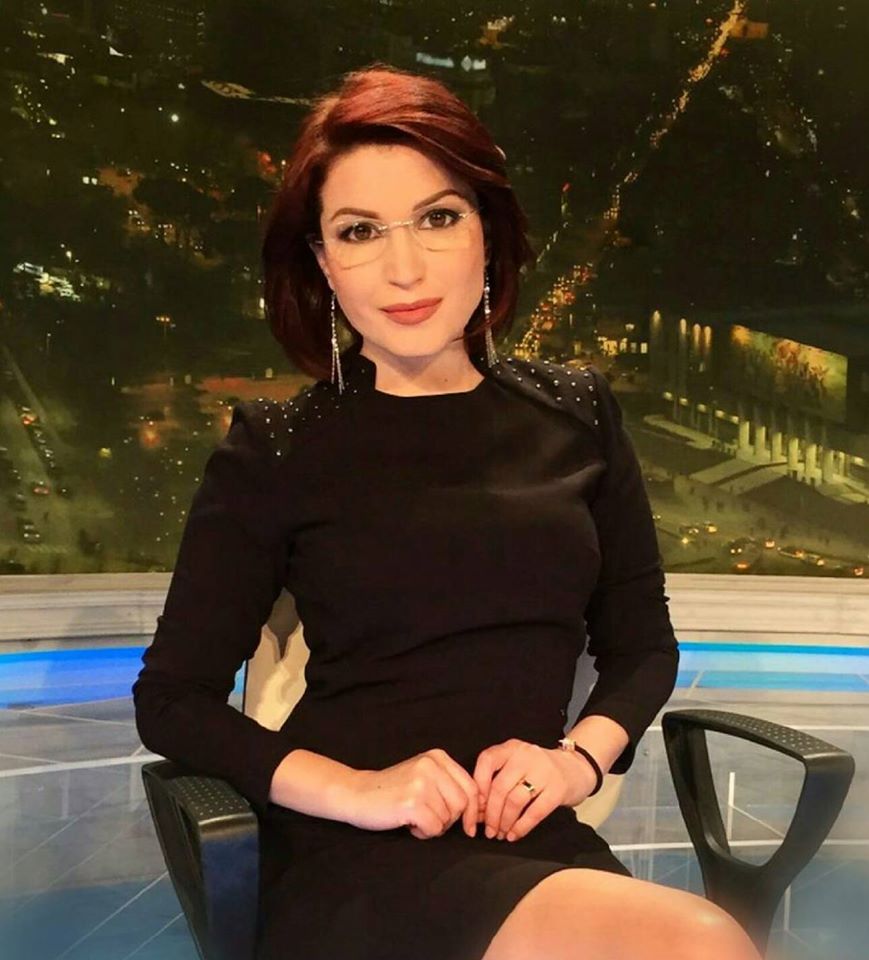 E ëma iu prek nga kanceri, postimi prekës i moderatores shqiptare