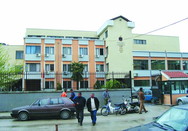 Antikrimi Ekonomik sekuestron një karburant në pronësi të Habilajve