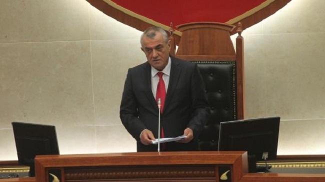 Sa mijë njerëz të vdekur të pa çregjistruar ka Shqipëria, Ruçi jep shifrat