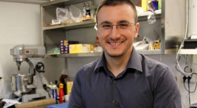 Eno Popi flet për herë të parë për të bijën!