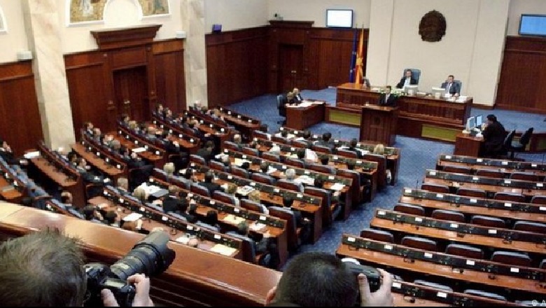 Votuan pro emrit të ri, VMRO DPMNE përjashton shtatë deputetët