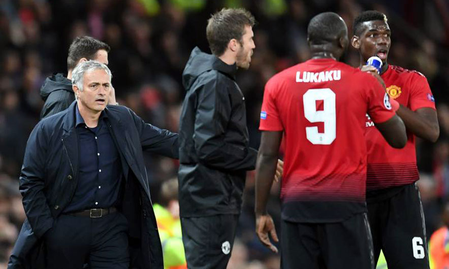 Manchester United përzë kapitenin