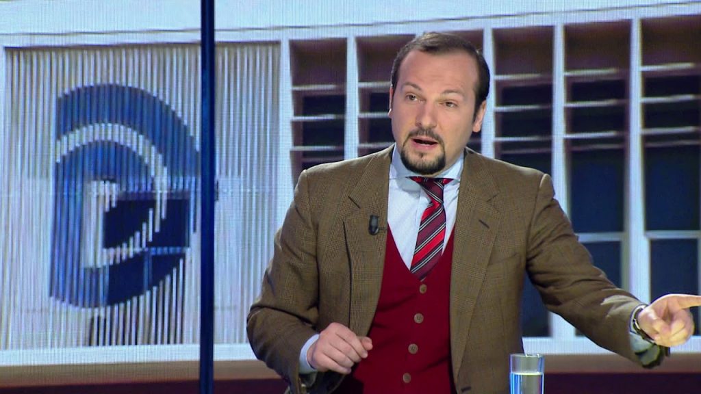 Dënohet për shpifje këshilltari bashkiak i PD-së, denoncoi aferën e rritjes së çmimit të ujit