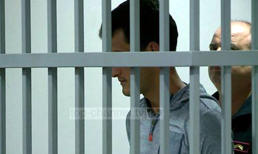 Vrau prindërit, prokuroria kërkon burg përjetë për Metallarin