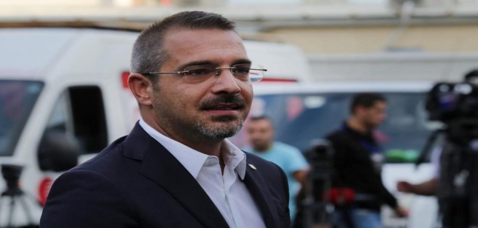 Prokuroria e Katanias mbyll hetimet për Tahirin: S’ka prova të vlefshme për të mbështetur akuzat