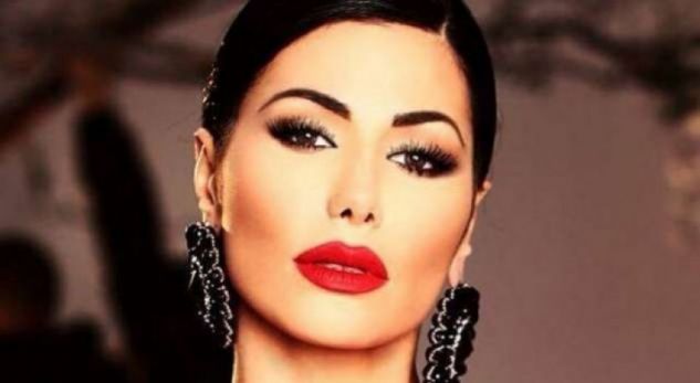 Soni Malaj prezantuese e eventit të rëndësishëm të bukurisë