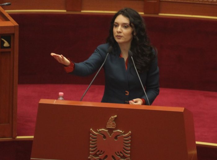 Spiropali-opozitës: Pushteti merret me votë, jo me telenovela