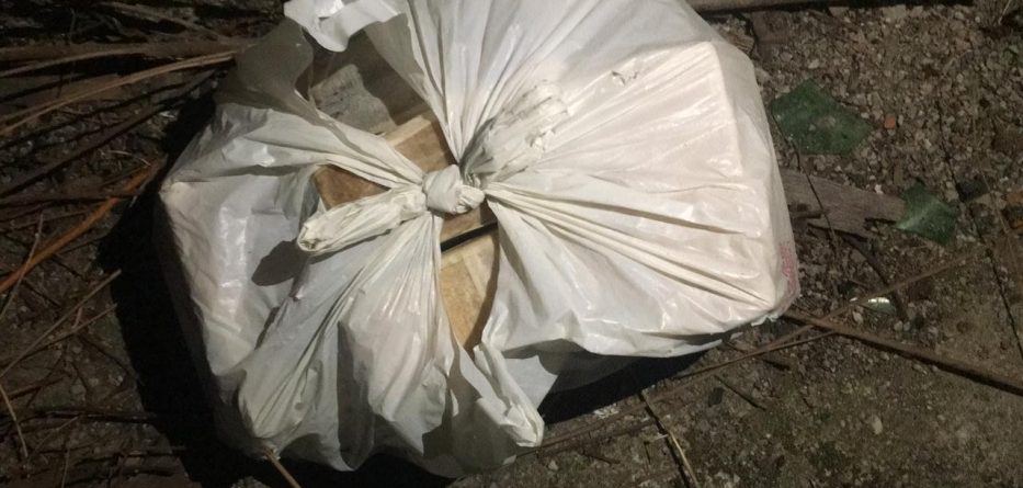 Qesja me tritol në oborrin e shtëpisë, çon në pranga 22-vjeçarin