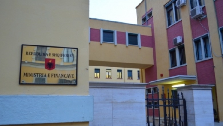 Dy mijë USD pagë për oficerët e policisë gjyqësore