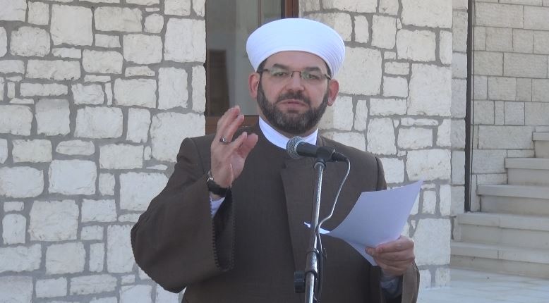 Vrasjet në Shkodër, Myftiu: Krimi synon të bëjë ligjin, qyteti është zhytur në mjegullnajë