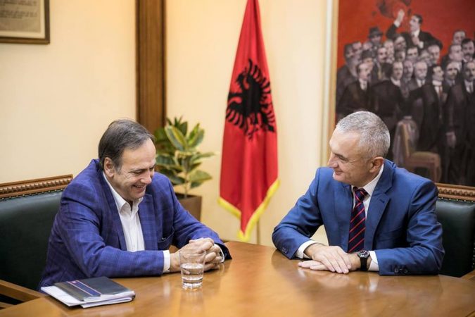 Pas takimit me Fleckeinstien, Meta: Reformat do çelin negociatat