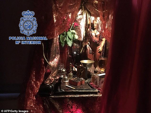 15 transeksualëve brazilianë u bëhet magji e zezë për të prostituuar në Spanjë