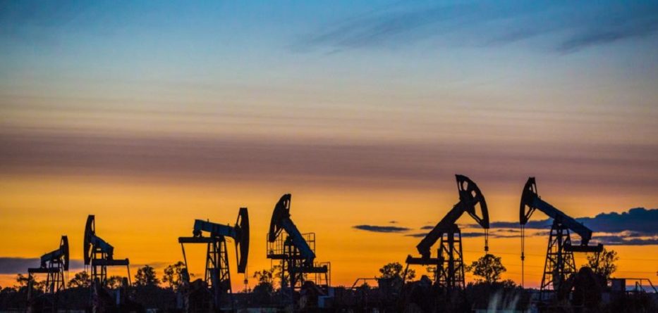 Bie çmimi i naftës në tregjet botërore