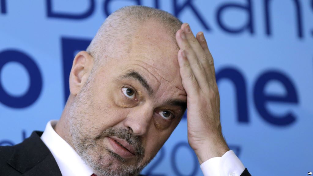 “Ma shpife me leshin e hundës”, ish-ministri bën deklaratën e papritur për Ramën