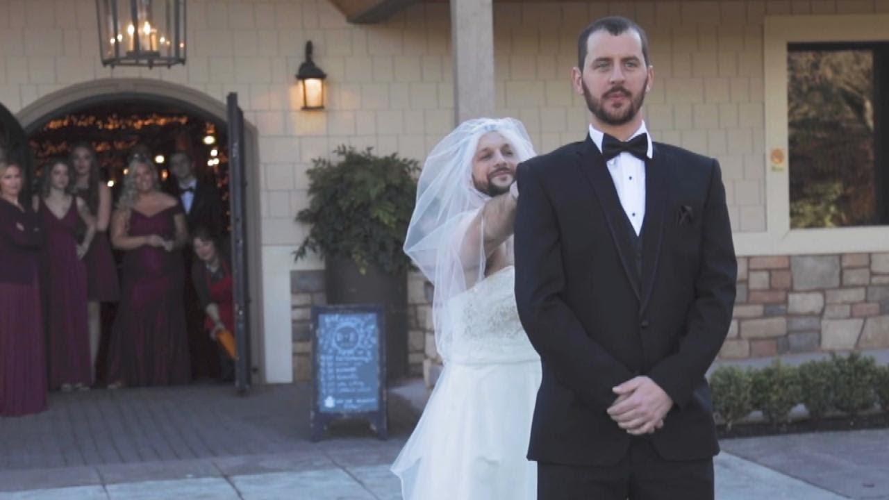 “Kjo nuk është nusja ime”, dhëndri befasohet ditën e dasmës (VIDEO)