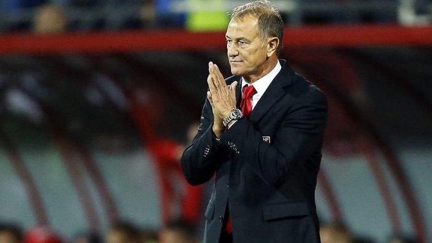 De Biasi i del në mbrojtje Panuccit: Po bën gjithçka me atë skuadër