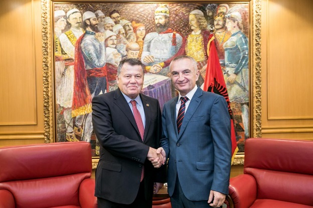 Presidenti Meta takohet me Kryetarin e Gjykatës së Lartë të Turqisë