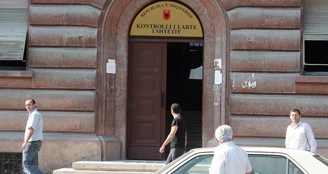 Gara për kreun e ri të KLSH-së, emrat e kandidatëve