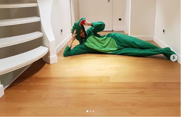 Në formë dhe në humor, Brozoviç transformohet në… krokodil!